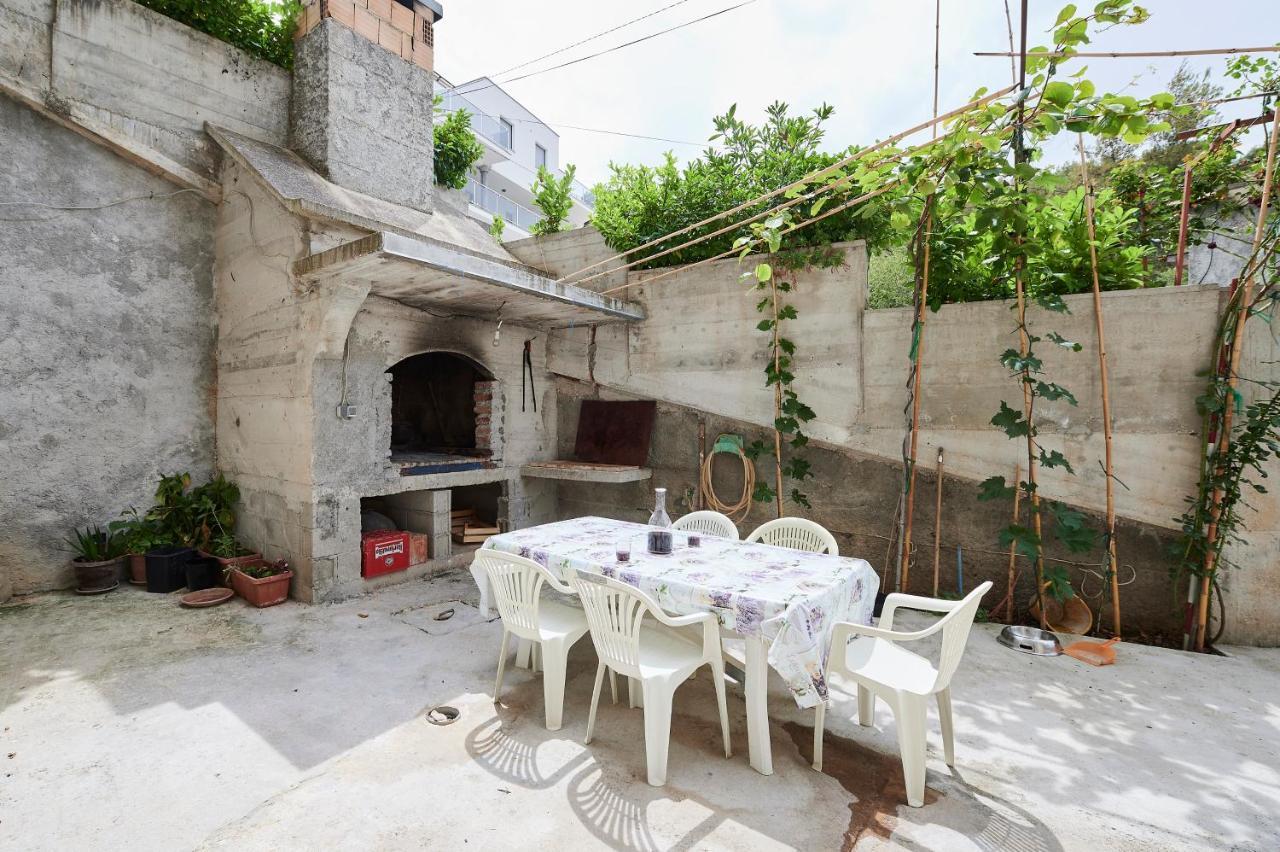 Ćutan Apartment Trogir Bagian luar foto