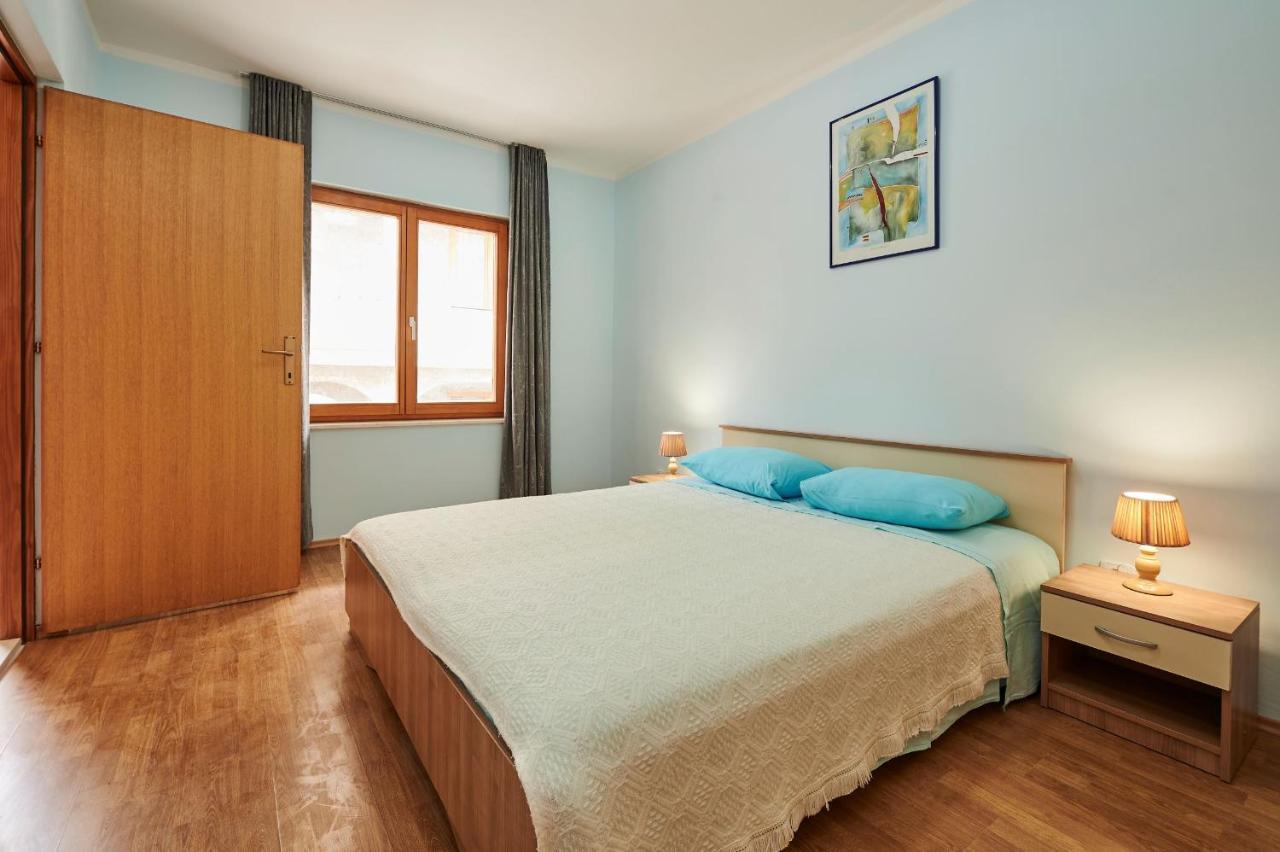 Ćutan Apartment Trogir Bagian luar foto