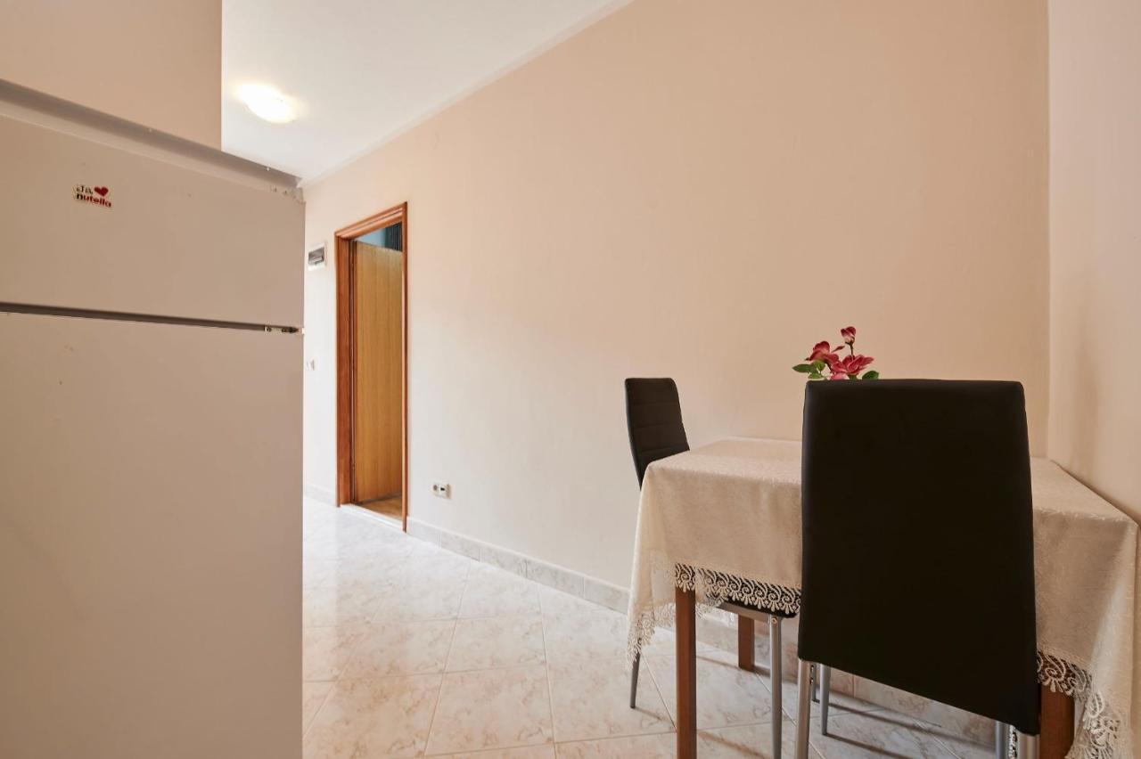 Ćutan Apartment Trogir Bagian luar foto
