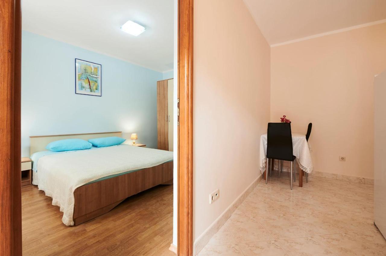 Ćutan Apartment Trogir Bagian luar foto