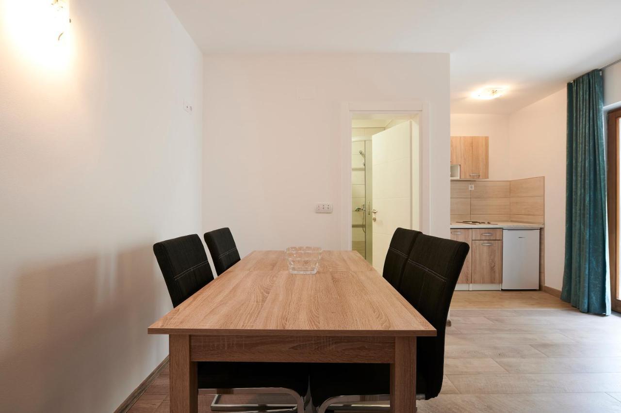 Ćutan Apartment Trogir Bagian luar foto