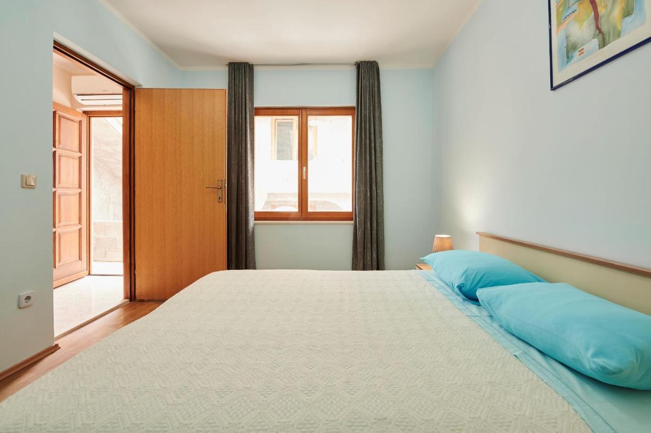 Ćutan Apartment Trogir Bagian luar foto